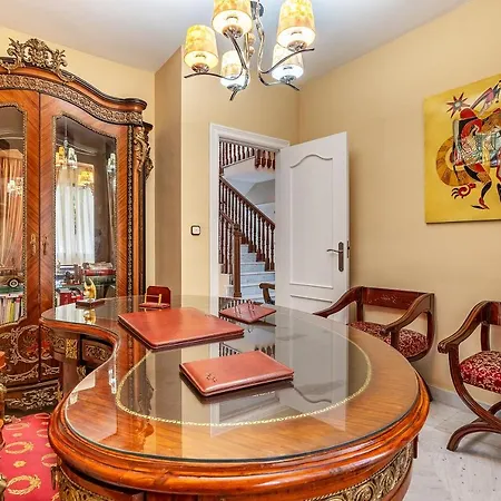 Вилла Casa De Amigos La Latina Con Piscina, Chimenea Y Barbacoa
