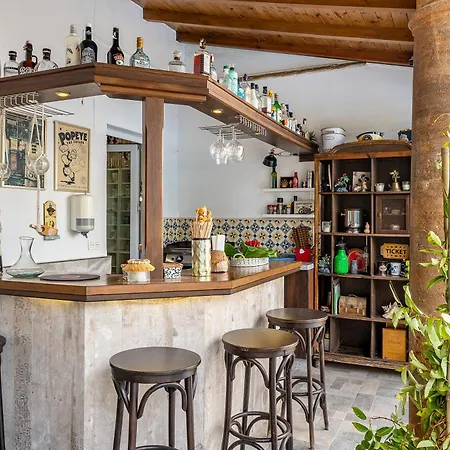 Вилла Casa De Amigos La Latina Con Piscina, Chimenea Y Barbacoa *